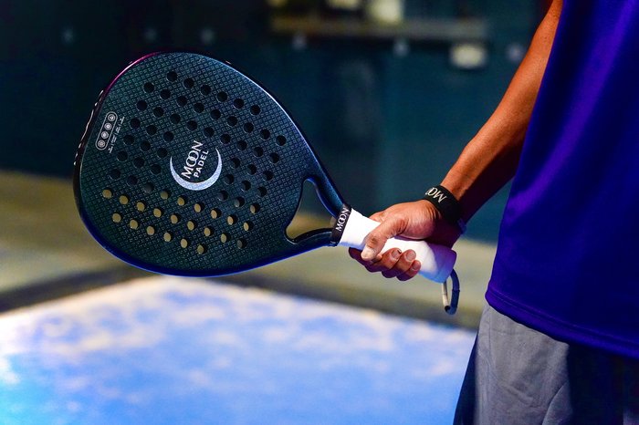 Supernova racket close-up detail